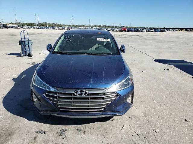 2020 Hyundai Elantra - Image 11