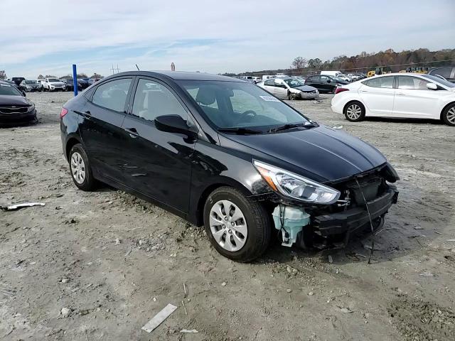 2017 Hyundai Accent - Image 11