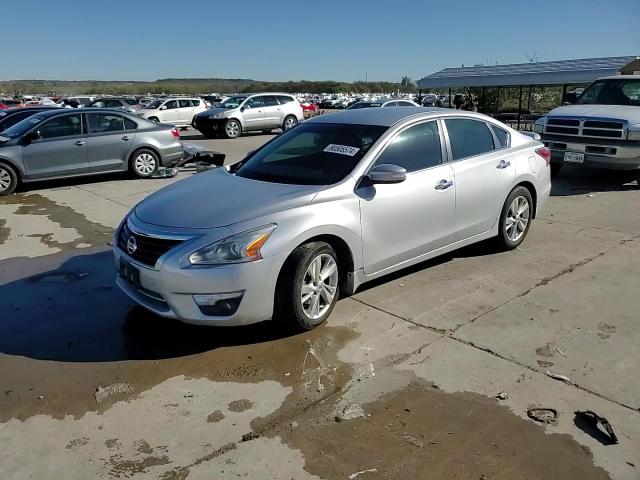 2015 Nissan Altima - Image 13