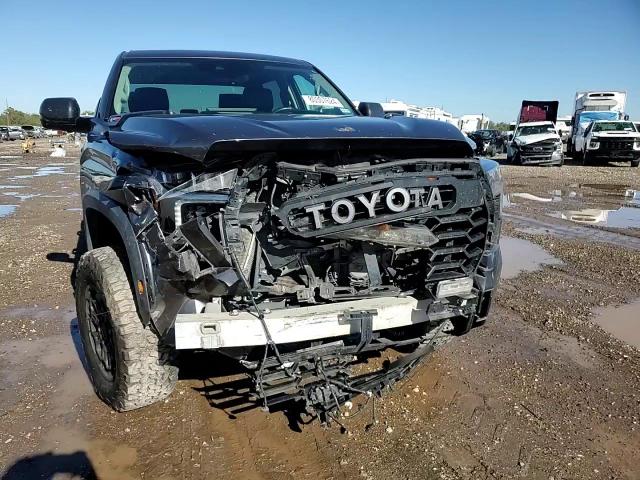 2023 Toyota Tundra - Image 11