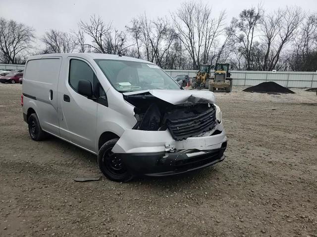 2015 Chevrolet Express - Image 13