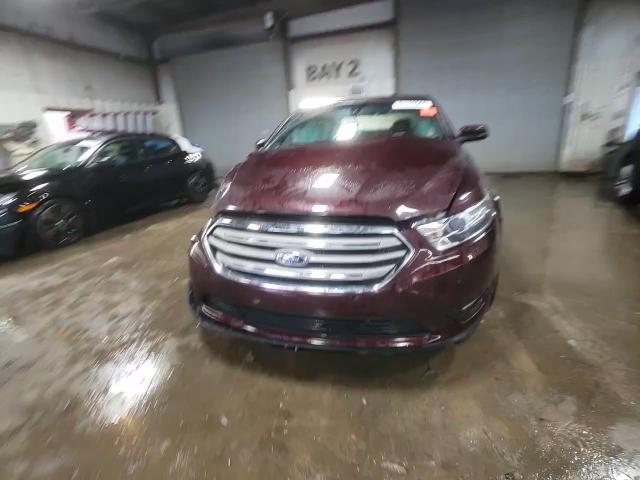 2018 Ford Taurus - Image 13