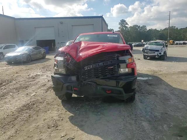2019 Chevrolet Silverado - Image 13