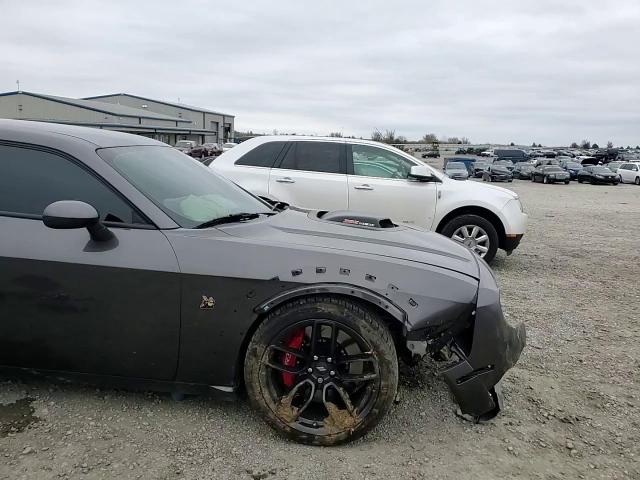 2021 Dodge Challenger - Image 11