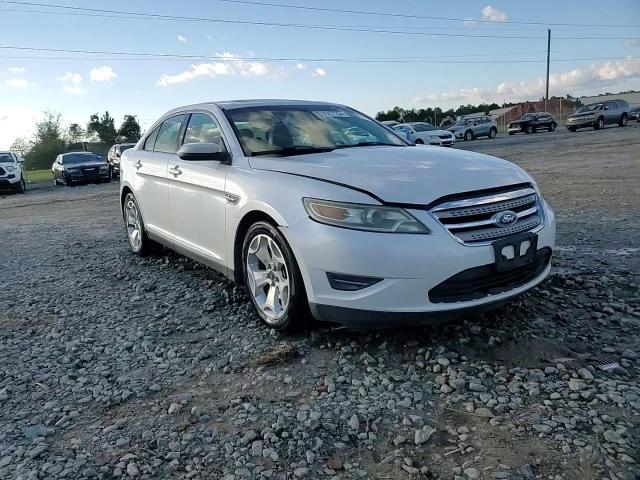 2012 Ford Taurus - Image 14