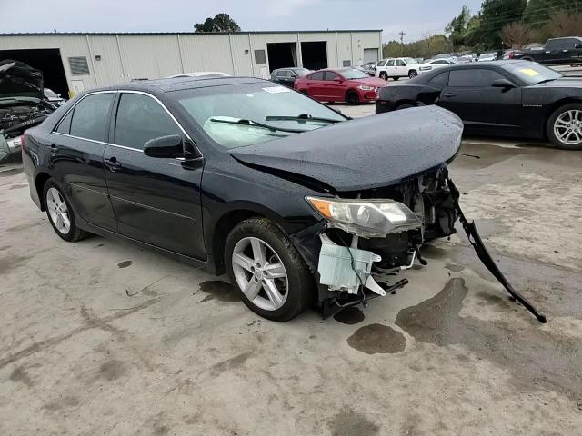 2013 Toyota Camry - Image 11