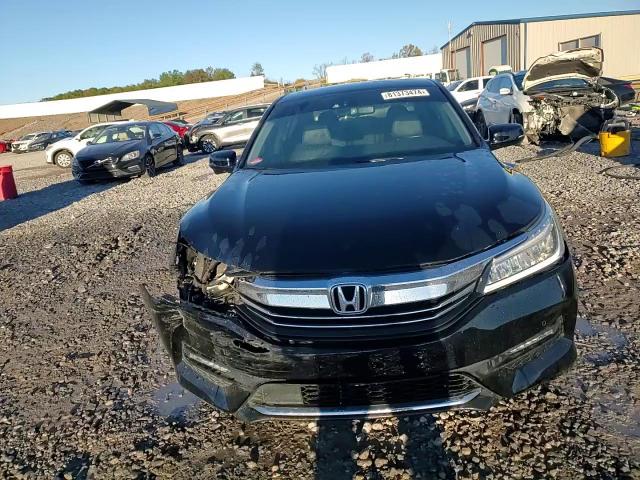 2017 Honda Accord Touring VIN: 1HGCR3F99HA003898 Lot: 81373474