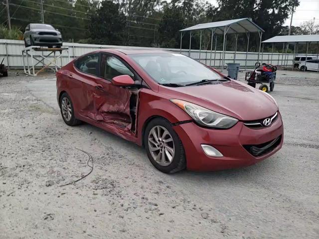 2012 Hyundai Elantra - Image 11