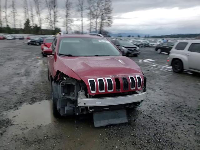 2017 Jeep Cherokee Latitude VIN: 1C4PJMCS2HW513856 Lot: 80297814