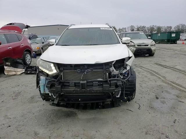 2015 Nissan Rogue - Image 10