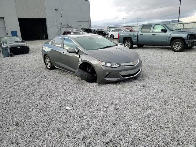 2017 Chevrolet Volt - Image 11