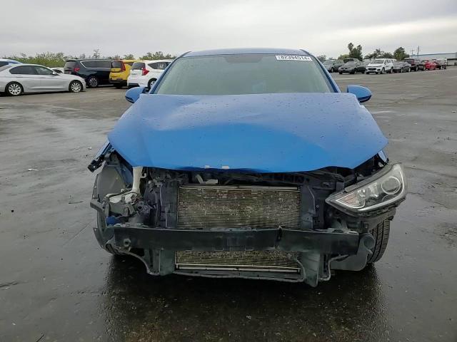 2017 Hyundai Elantra - Image 10