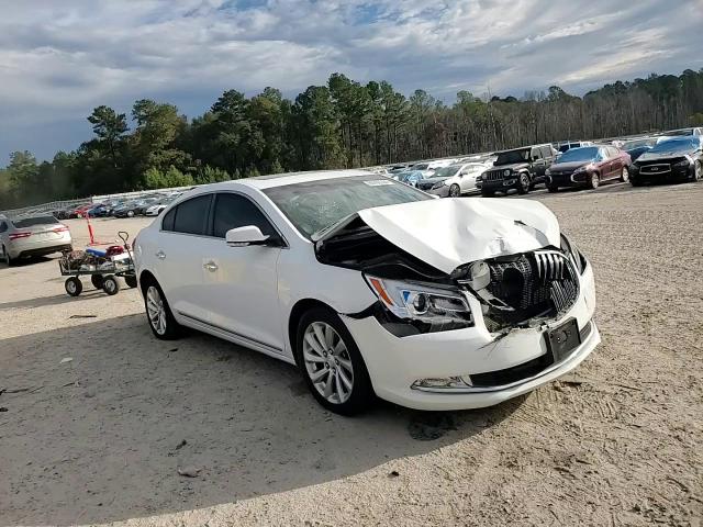 2016 Buick LaCrosse - Image 10