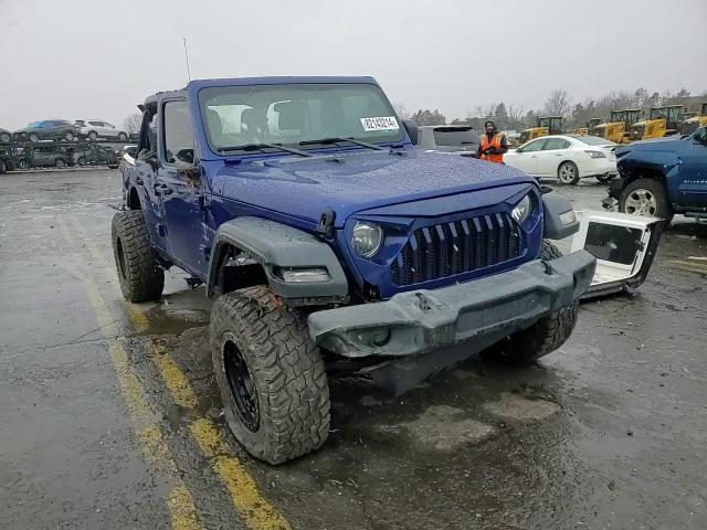 2018 Jeep Wrangler - Image 11