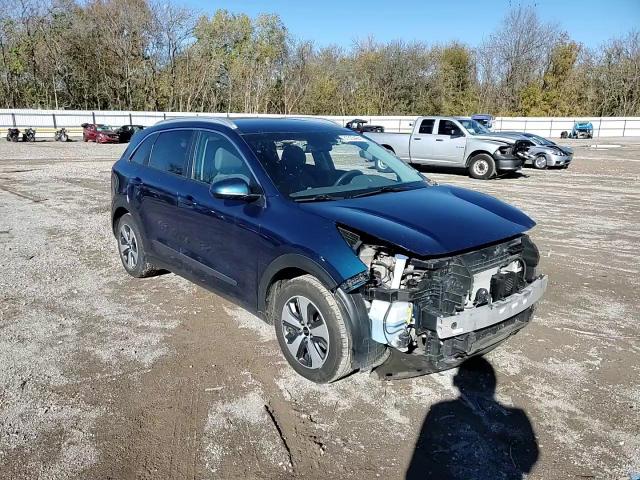 2020 Kia Niro Lx VIN: KNDCB3LC3L5438808 Lot: 81335424