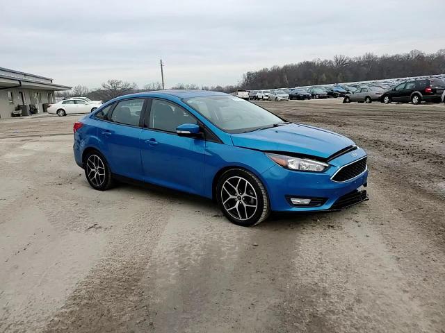 2017 Ford Focus Sel VIN: 1FADP3H25HL203082 Lot: 80755144