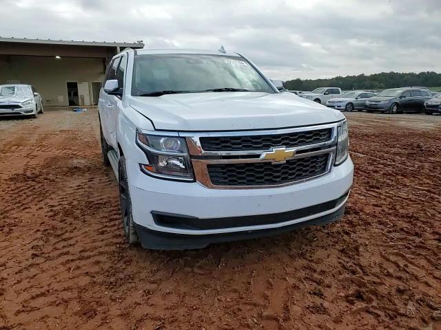 2017 Chevrolet Suburban - Image 11