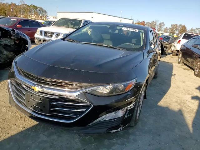 2019 Chevrolet Malibu - Image 10
