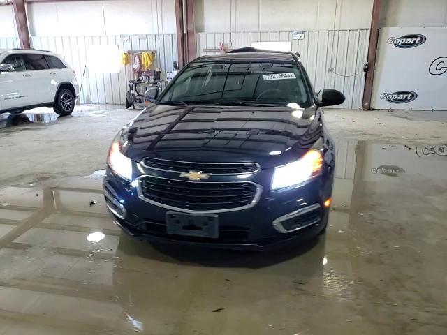 2015 Chevrolet Cruze - Image 13