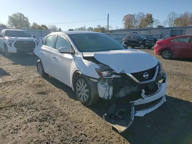 2016 Nissan Sentra - Image 11