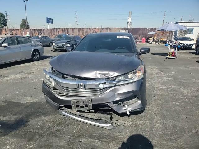 2017 Honda Accord - Image 11