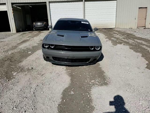 2019 Dodge Challenger - Image 14