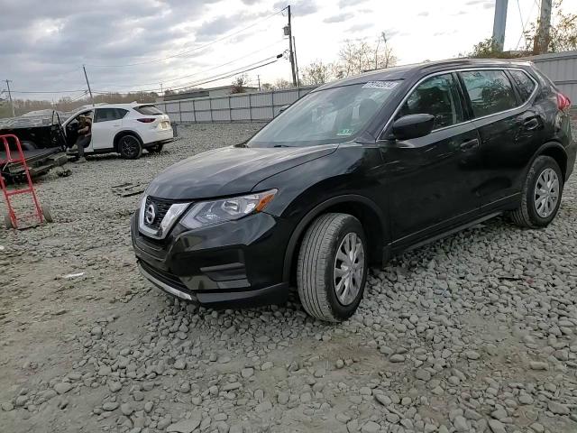 2017 Nissan Rogue - Image 11