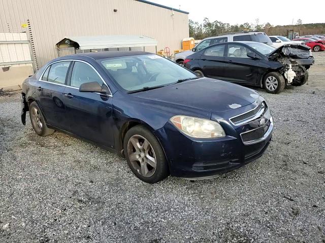 2010 Chevrolet Malibu - Image 10
