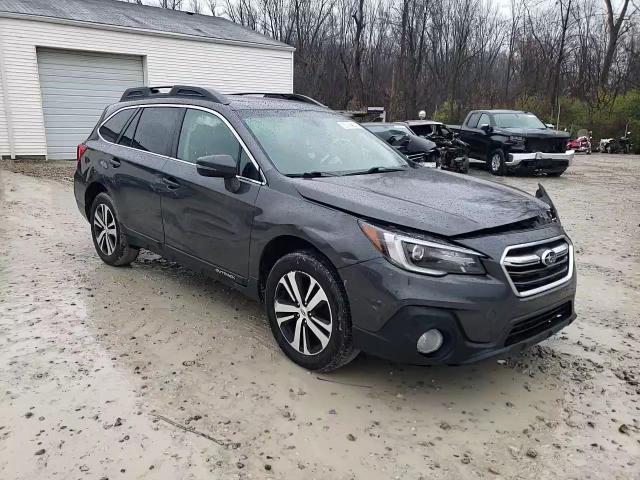 2018 Subaru Outback 3.6R Limited VIN: 4S4BSENC1J3217569 Lot: 80914034