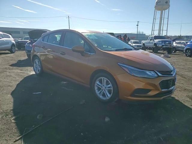 2017 Chevrolet Cruze - Image 13