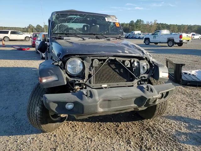 2020 Jeep Wrangler - Image 12