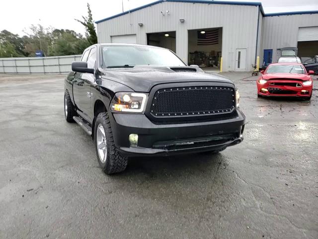 2013 RAM 1500 - Image 13