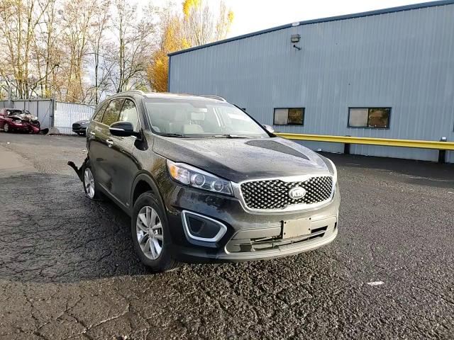 2018 Kia Sorento Lx VIN: 5XYPGDA3XJG425845 Lot: 80556504