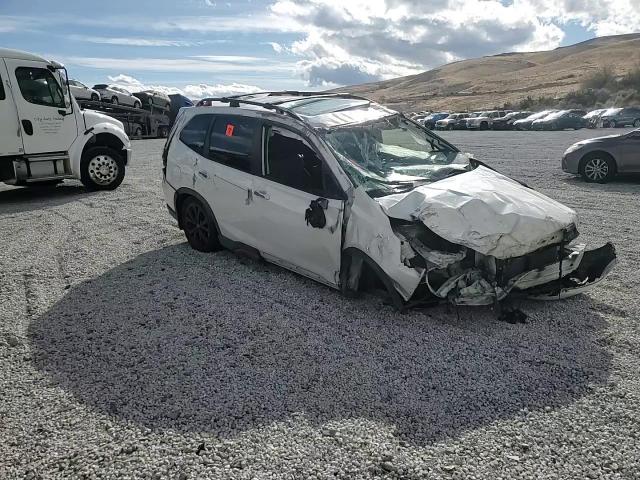 2019 Subaru Forester - Image 11