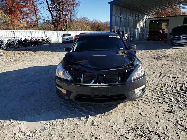2013 Nissan Altima - Image 11