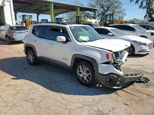 2017 Jeep Renegade - Image 12