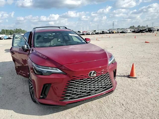 2023 Lexus RX - Image 12