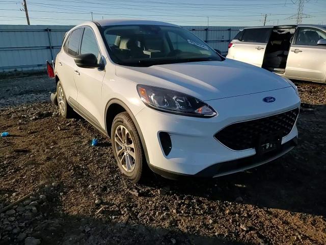 2022 Ford Escape - Image 10