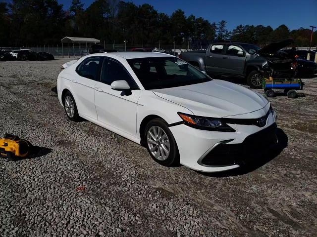 2021 Toyota Camry Le VIN: 4T1C11AK0MU599217 Lot: 81512704