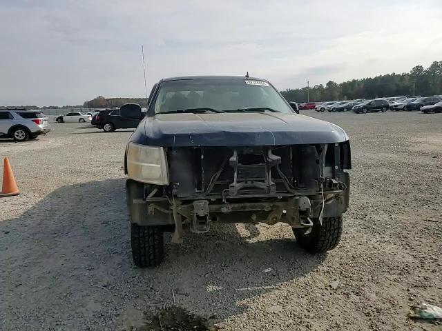 2009 Chevrolet Silverado - Image 10