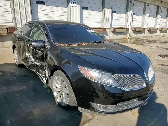 2016 Lincoln MKS - Image 11