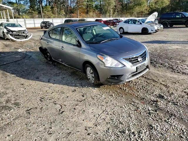 2016 Nissan Versa - Image 13