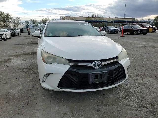 2016 Toyota Camry - Image 11