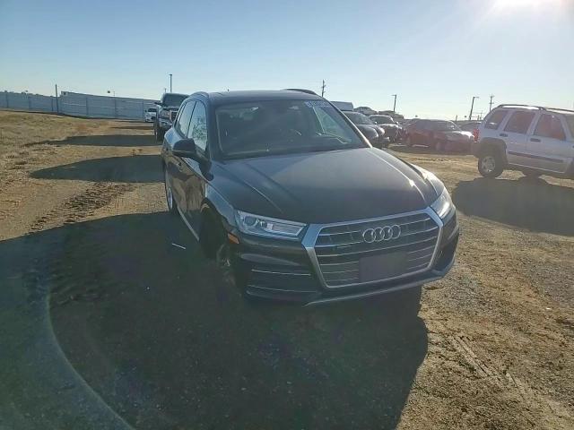 2018 Audi Q5 Premium VIN: WA1ANAFY2J2150488 Lot: 81384734