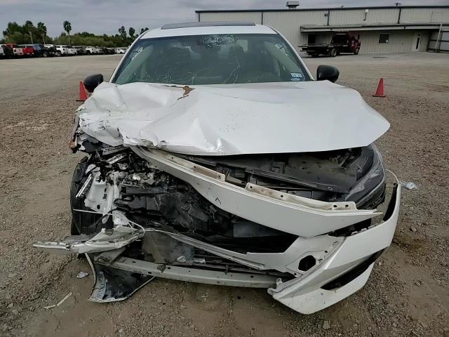 2022 Nissan Sentra - Image 11