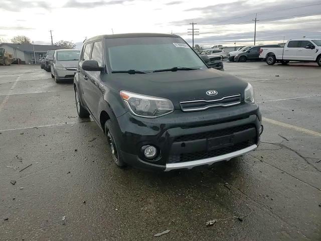 2018 Kia Soul + VIN: KNDJP3A52J7902444 Lot: 81806084