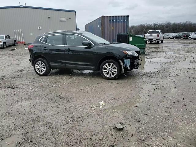 2019 Nissan Rogue - Image 14