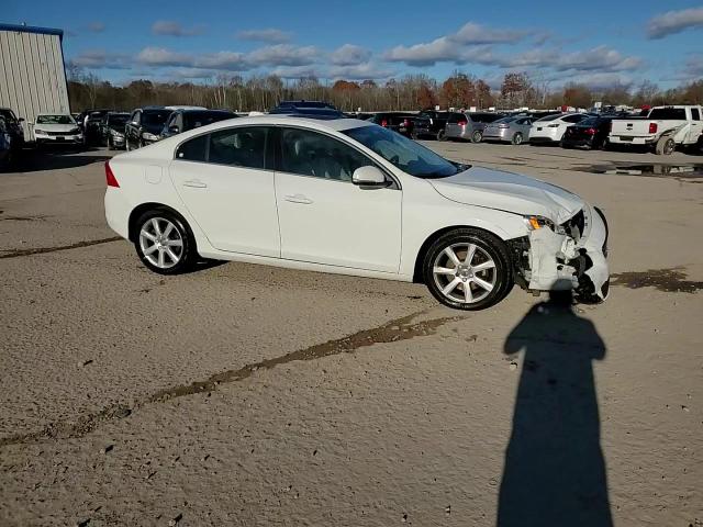2016 Volvo S60 - Image 13