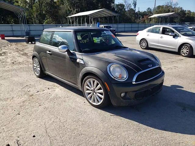 2011 MINI Cooper - Image 11