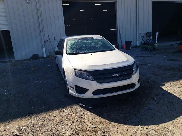 2012 Ford Fusion - Image 13